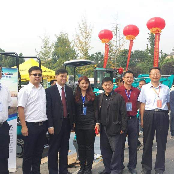 “超美微挖”现身2018微挖峰会,山河智能微挖出口过万台