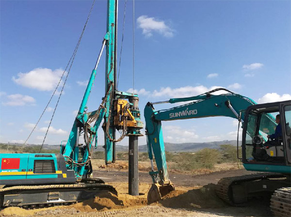 山河智能入岩神器在东非肯尼亚获赞,人好设备好