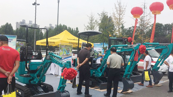 “超美微挖”现身2018微挖峰会,山河智能微挖出口过万台