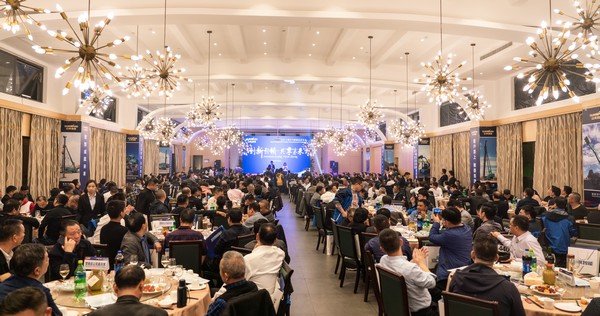 首日签单2.6亿元,山河智能创新产品引爆上海宝马展