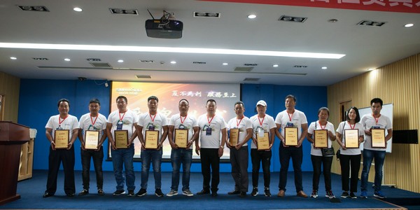 500多名挖掘机用户实地考察,为山河智能点赞!