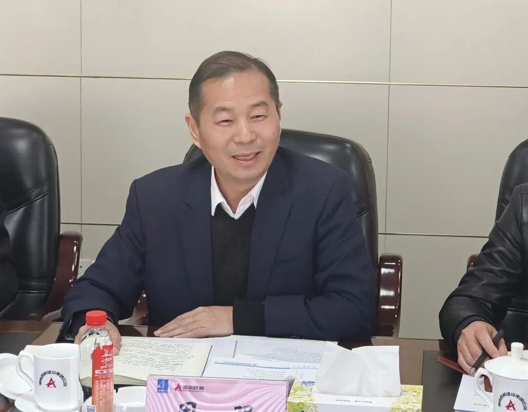 山河智能与湖南路桥深化战略合作,共筑智能绿色建造新标杆