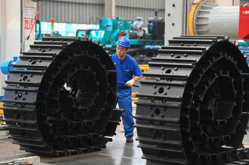 “智慧工厂”引领“生产节拍”——金牌影院官网首页入口智能一探究竟